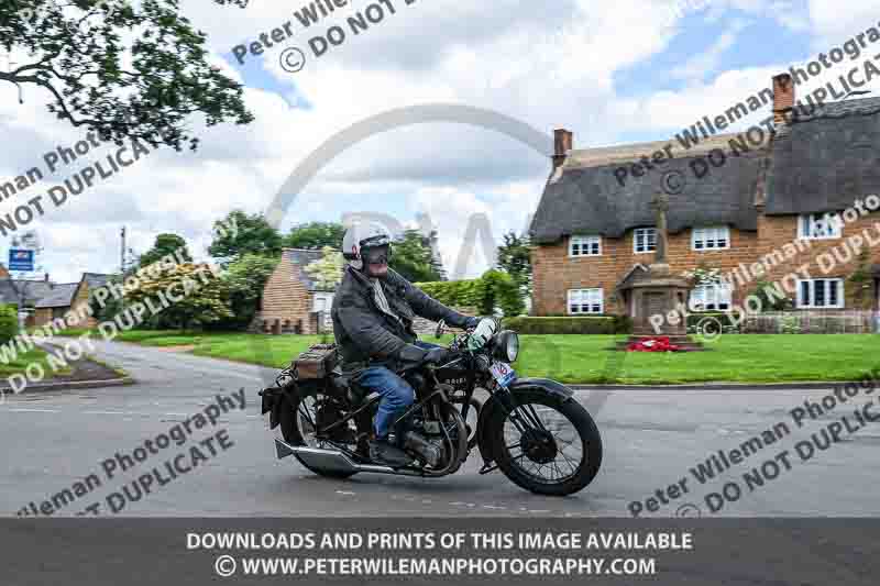 Vintage motorcycle club;eventdigitalimages;no limits trackdays;peter wileman photography;vintage motocycles;vmcc banbury run photographs